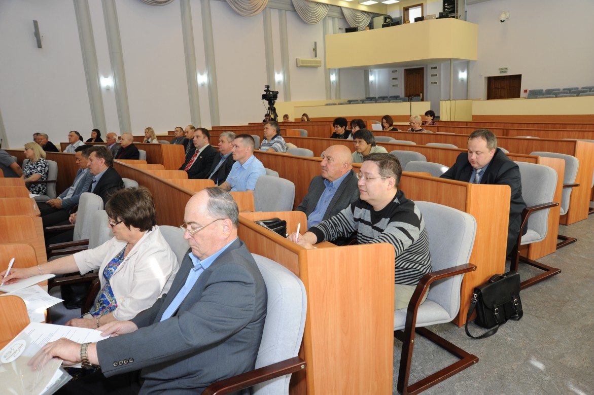 В парламенте республики прошел 4-й по счету семинар с помощниками депутатов Верховного Совета Хакасии шестого созыва