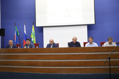 В диалоге с муниципалитетами