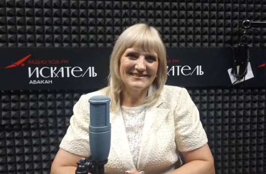 Галина Елистратова: «Мы всё больше и больше сползаем в долговую яму»