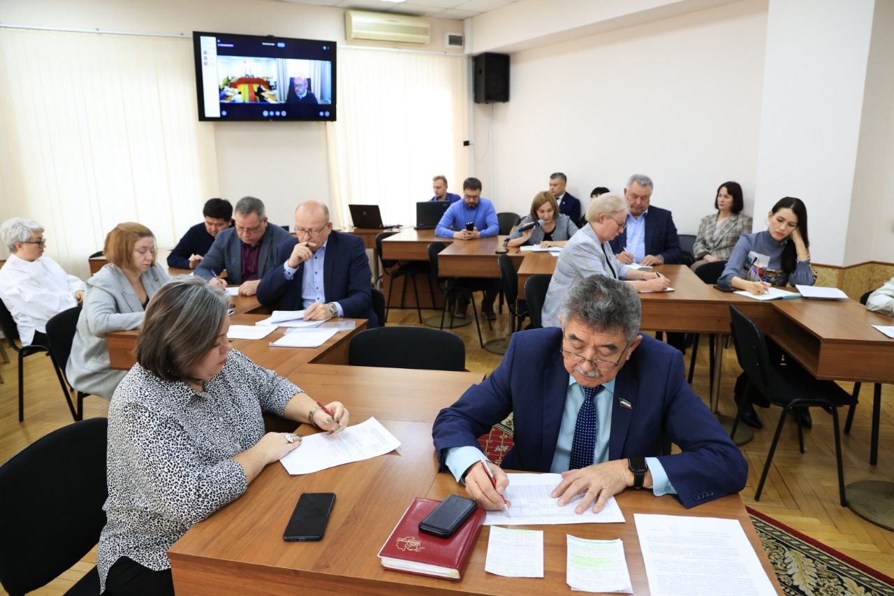 photo_5231313112365993199_y