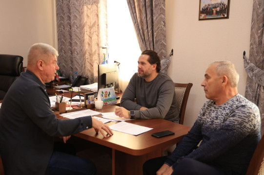 Депутаты Хакасии рассматривают законопроект о персональной ответственности глав муниципалитетов за ситуацию с безнадзорными животными